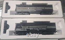 2 HO STEWART NEW YORK CENTRAL F7A DIESEL LOCOMOTIVES New