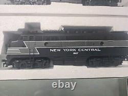 2 HO STEWART NEW YORK CENTRAL F7A DIESEL LOCOMOTIVES New