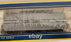 AHM/Rivarossi 4-6-4 Streamlined Hudson New York Central 5446 HO scale