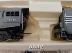 AHM/Rivarossi 4-6-4 Streamlined Hudson New York Central 5446 HO scale