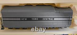 AHM/Rivarossi 4-6-4 Streamlined Hudson New York Central 5446 HO scale