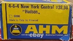 AHM Rivarossi HO 4-6-4 Hudson Steam Locomotive withtend NYC New York Central #5405