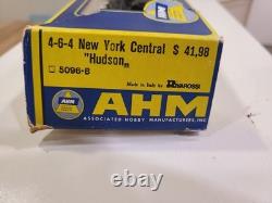 AHM/Riverossi 464 New York Central 5405 HO Locomotive