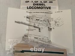 American Flyer S Gauge 4-8552 New York Central GP-9 Diesel Locomotive NIB