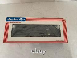 American Flyer S Gauge 4-8552 New York Central GP-9 Diesel Locomotive NIB