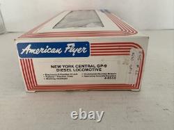 American Flyer S Gauge 4-8552 New York Central GP-9 Diesel Locomotive NIB
