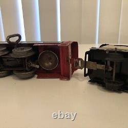 Antique New York Central Mechanical Wind-Up Train Set Red Theme Locomotive Mix