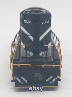 Atlas 20000229 HO New York Central System P&LE GP-7 Diesel Locomotive #5684