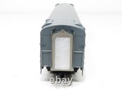 Atlas 3001589S New York Central Premier Passenger Coach Mr. Muffin Special NIB