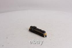Atlas 42033 N Scale New York Central RS-3 Diesel Locomotive #8328 LN/Box