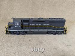 Atlas Master 8928 GP-40 Locomotive New York Central #3014 DC DCC HO