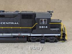 Atlas Master 8928 GP-40 Locomotive New York Central #3014 DC DCC HO