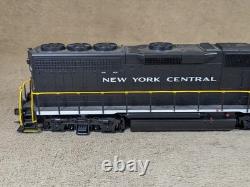 Atlas Master 8928 GP-40 Locomotive New York Central #3014 DC DCC HO