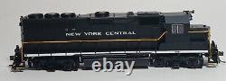 Atlas Master Locomotive GP-40 New York Central DCC Equipped