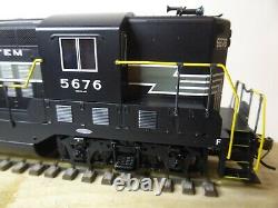 Bachmann HO GP7 New York Central DCC, #5676, witho DB, pre-'61 scheme, OOP