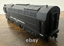 Broadway Limited HO #7697 BLW Sharknose A-Unit New York Central #3816 Paragon 4