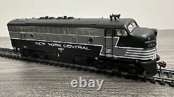 Broadway Limited Imports HO Scale #947 EMD F7A New York Central #1664 Stealth