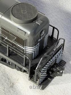 Classic KATO New York Central RR RS-2 Locomotive # 8213 N Gauge