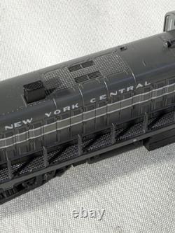 Classic KATO New York Central RR RS-2 Locomotive # 8213 N Gauge