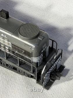 Classic KATO New York Central RR RS-2 Locomotive #8219 N Gauge