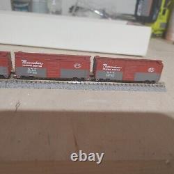 Con Cor N Scale New York Central Pacemaker Set withMTL Couplers and DCC Locomotive