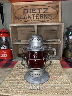 Dietz New York Central No. 6 Bell Bottom Lantern With Red Globe-Mint