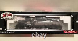 HO Atlas 10000567 New York Central RS-32 Powered Diesel Locomotive NYC #2038