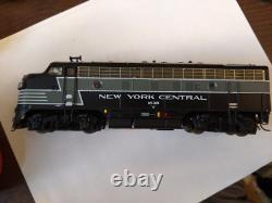 HO Broadway Limited F7A&B Locomotives set New York Central #1638 2426 with Sound