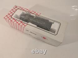 HO EMD F3A/F3B Ph2 Set (Powered + Dummy) NYC New York Central DCC Rdy NOS # 5211