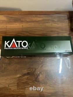 HO KATO NYC New York Central EMD GP35 Ph. 1a Diesel #6125 New in Box 37-3023