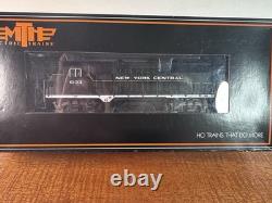 HO MTH New York Central NYC GP-35 Diesel Locomotive with TCS EU821 Silent Decoder