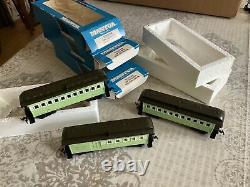 HO Scale 1890 Wooden Passenger & Combine Car, New York Central Set Of 3
