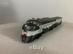 HO Scale Athearn Genesis, NYC F3A/B Diesel Loco set #1633 & 2438 DC (F0028)