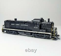 HO Scale Athearn New York Central RS-3 Locomotive #94080