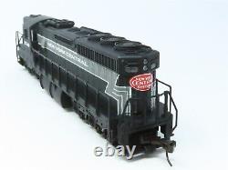 HO Scale IHC 3826 NYC New York Central SD24 Diesel Locomotive #5749 with DCC