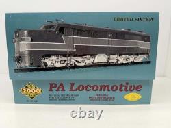 HO Scale Proto 2000 PA Diesel Locomotive 21617 New York Central 4200