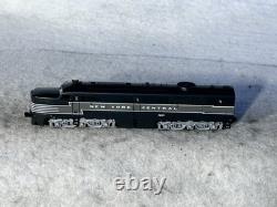 Iconic KATO New York Central RR ALCO PA-1 Lightning Paint #4200 N Gauge