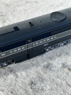 Iconic KATO New York Central RR ALCO PA-1 Lightning Paint #4200 N Gauge