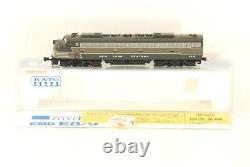 KATO N-Scale #176-253 EMD E8/9A NYC #4049 NEW YORK CENTRAL C-1 Junk condition