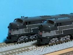 KATO USA 10762-2 New York Central E7A 4008 4022 2 Car Set NYC 20th Century Ltd