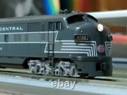 KATO USA 10762-2 New York Central E7A 4008 4022 2 Car Set NYC 20th Century Ltd