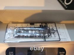 Kato HO Scale 37-2402 Alco RS-2 New York Central 8219 Diesel Locomotive