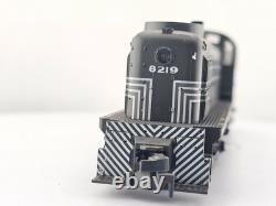 Kato HO Scale 37-2402 Alco RS-2 New York Central 8219 Diesel Locomotive