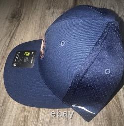 LIMITED Nike New York Knicks FDNY NYC Reflective NBA City Edition Snapback Hat