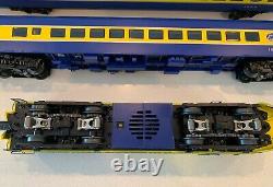 LIONEL LEGACY 2122020 New York Central XPLORER DIESEL Passenger Set O Scale
