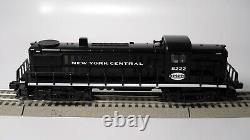 LIONEL NEW YORK CENTRAL RS-3 #8222 O Gauge