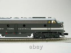 LIONEL NYC LEGACY E8AA DIESEL LOCOMOTIVE ENGINE SET O GAUGE freight 2033360 NEW