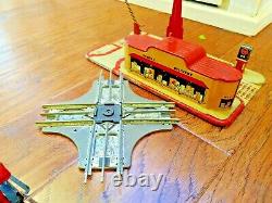 LOUIS MARX O Scale Union Station Terminal New York Central Rock Island Engine