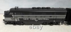 Life Like Proto 1000 30698 New York Central RR EMD F3A/B Set HO Scale DC Only