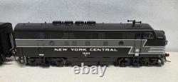 Life Like Proto 1000 30698 New York Central RR EMD F3A/B Set HO Scale DC Only